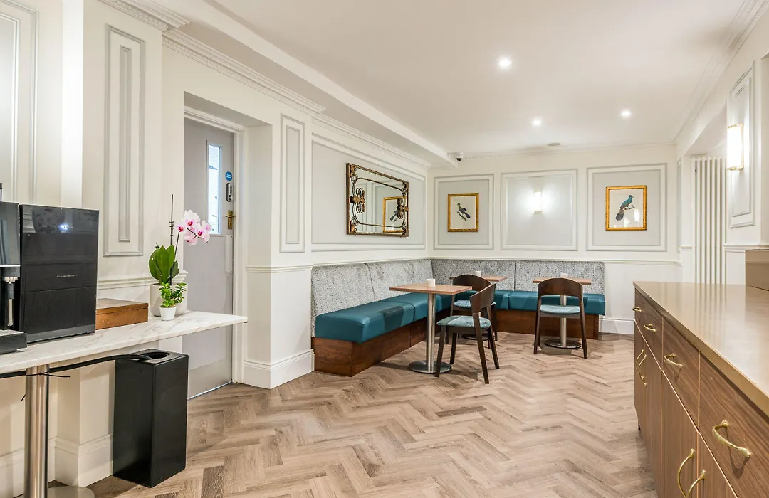 Princes Square Hotel-1